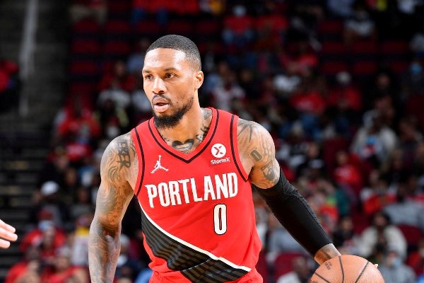 Damian Lillard Net Worth, Salary, Earnings, Age, Height, Weight, Bio and Wife