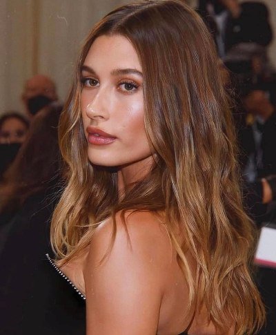 Hailey Baldwin net worth