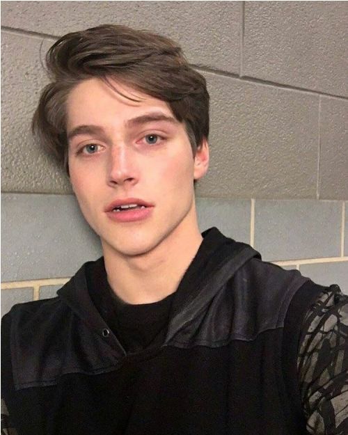 Froy Gutierrez