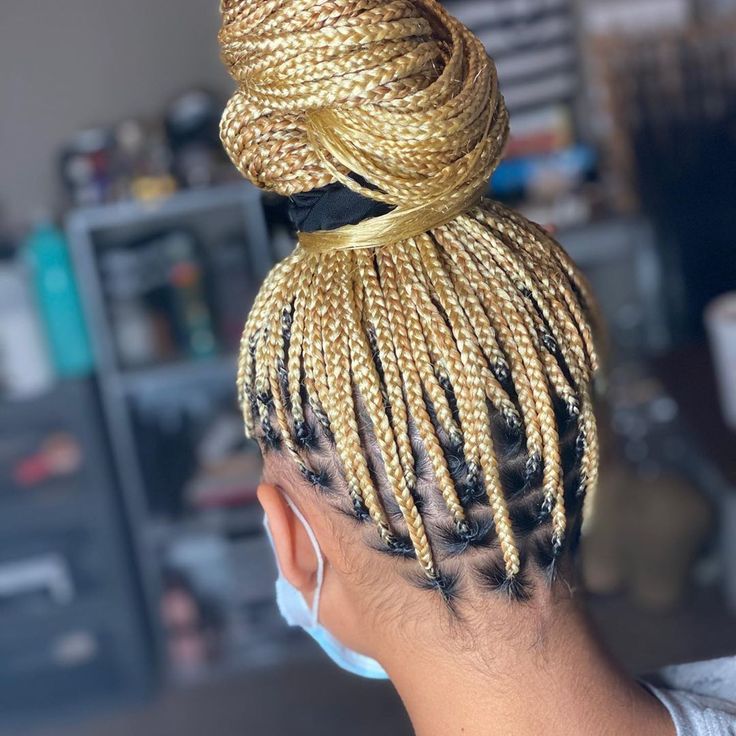 Blonde Mini Box Braids 