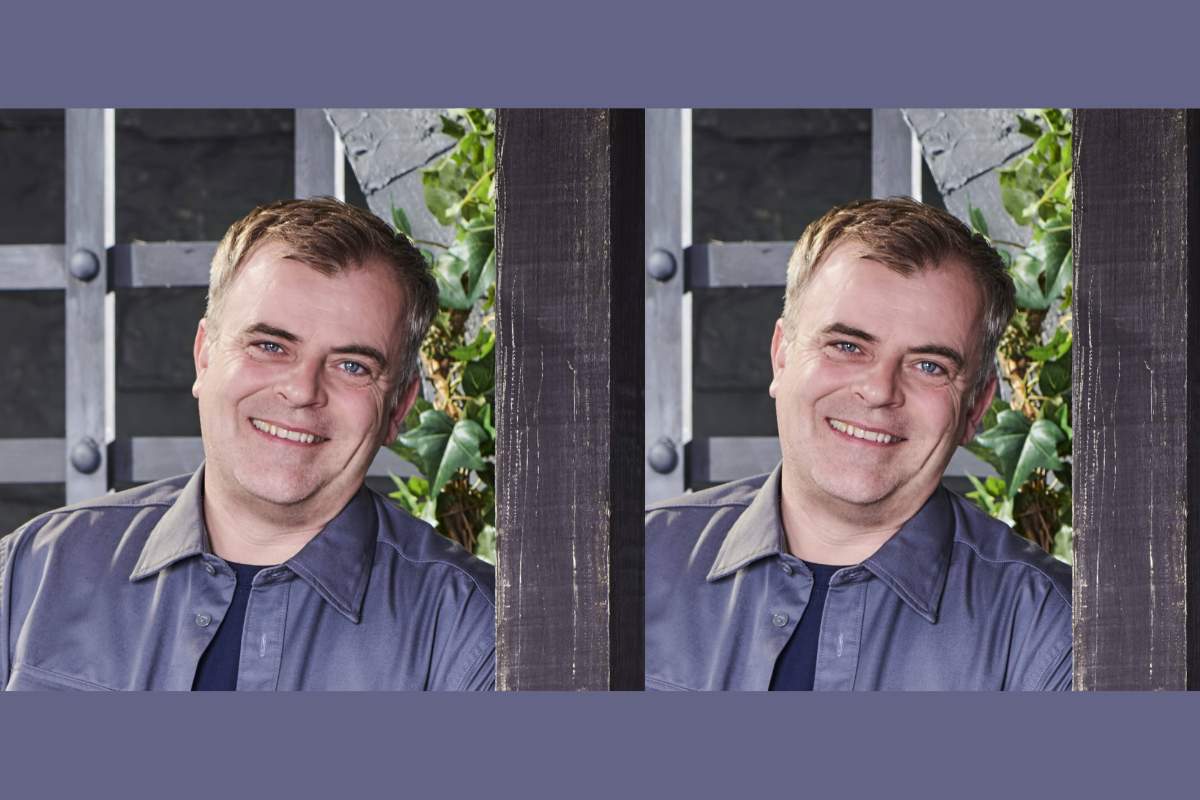 Simon Gregson Net Worth, Biography, Age, Wife, Children, Wiki, Career