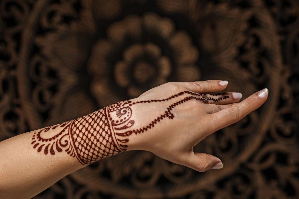 stylish mehndi design